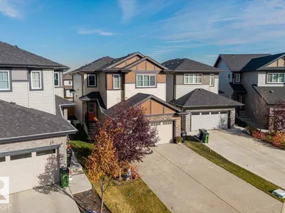 7402 CHIVERS CR SW photo 53