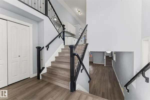 15407 47 ST NW NW photo 3