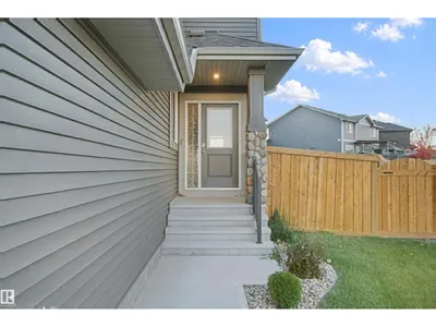 8178 222A ST NW photo 4