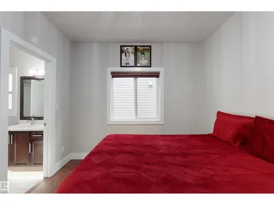 2617 21a AV NW photo 20