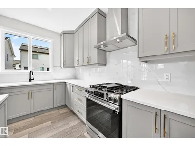 1516 205 ST NW photo 6