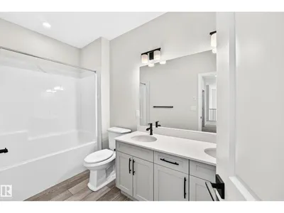 1516 205 ST NW photo 46