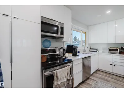 67 STARLING DR photo 12
