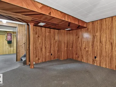 10846 173 AV NW photo 35