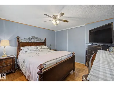179 3400 48 ST photo 26
