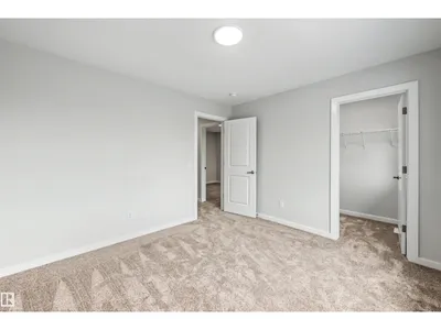 19451 21 AV NW photo 33
