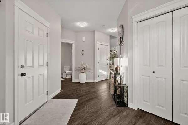 25 MCLEAN CO photo 3