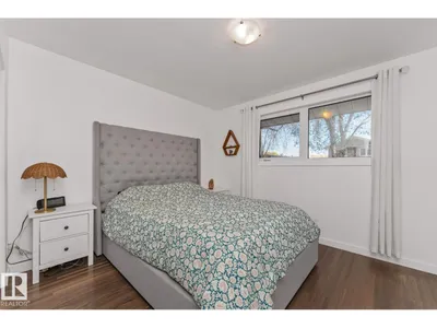 11926 55 ST NW photo 13