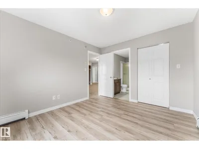 #437 50 WOODSMERE CL photo 21