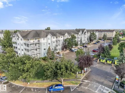 #437 50 WOODSMERE CL photo 38