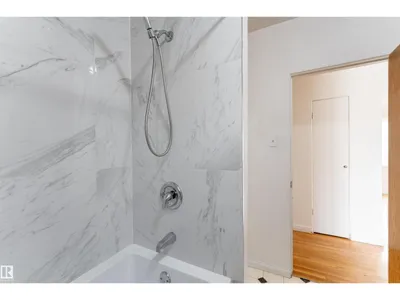 10719 132 ST NW photo 22