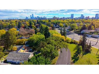 10719 132 ST NW photo 48