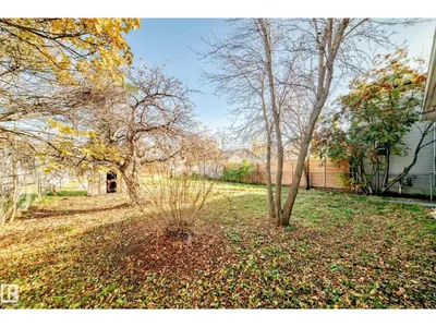 12217 88 ST NW photo 45
