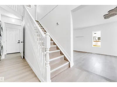 3003 36 ST NW photo 10