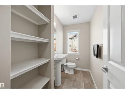 #4 320 SECORD BV NW photo 12