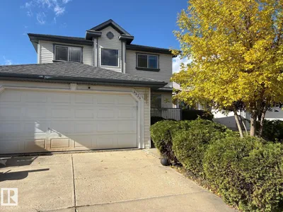 4424 28A ST NW NW photo 41