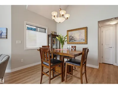#427 9008 99 AV NW photo 8