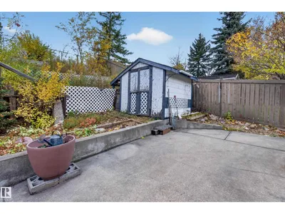 14522 37 ST NW photo 34