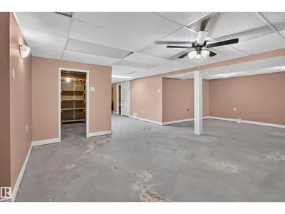 14522 37 ST NW photo 28