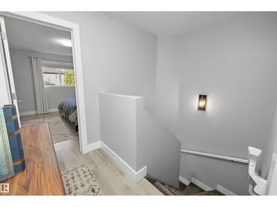 13984 137 ST NW photo 24