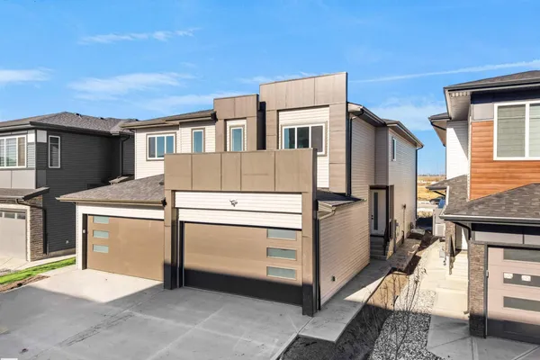 1816 155 AV NW photo 2