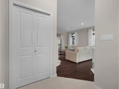 9764 221 ST NW photo 5