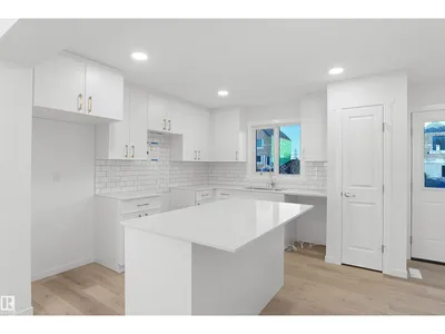 415 ASTER DR NW photo 10